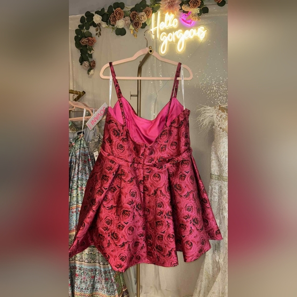 NWT Jovani Floral Printed Scoop Neck Cocktail Dress - Picture 8 of 10